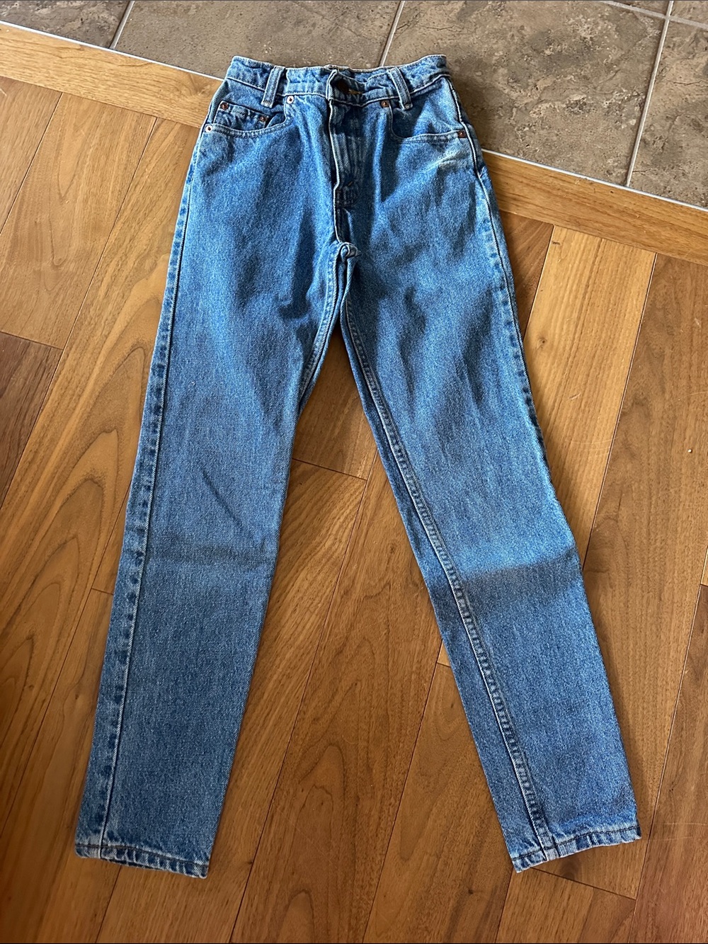 girls Levi’s 512 ‘s
